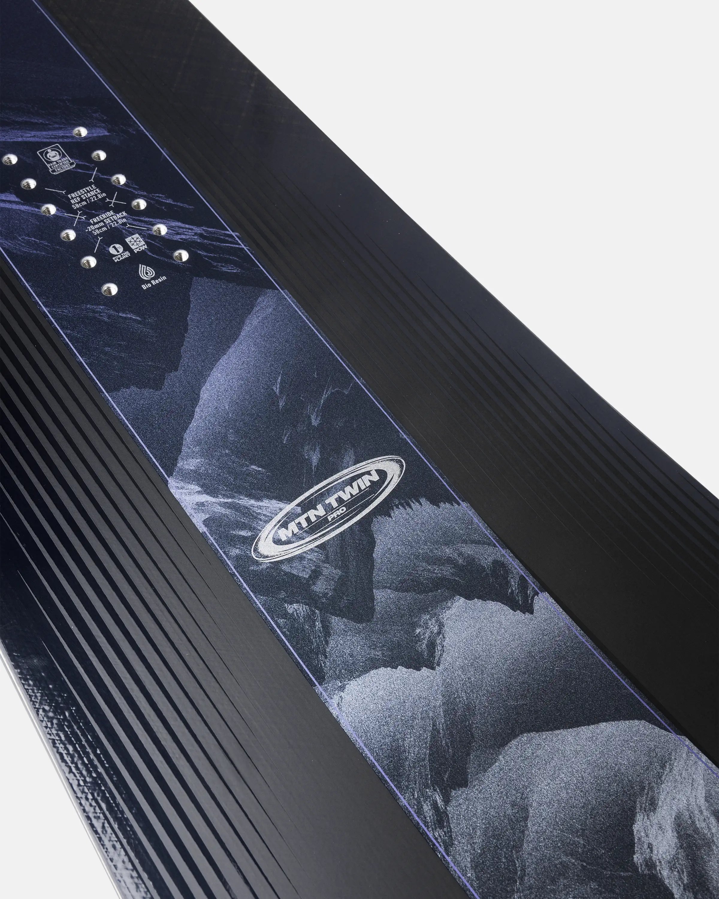 jones-snowboards-mountain-twin-pro-snowboard-herren image 7