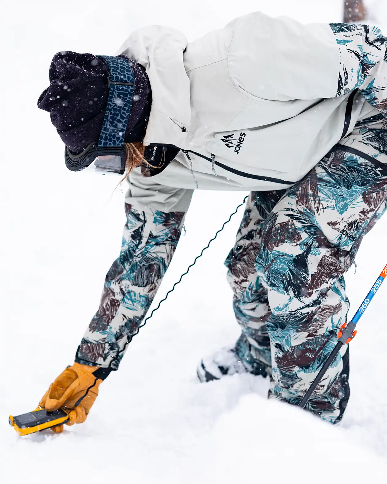 jones-snowboards-mtn-surf-recycled-pants-2026-damen-snowboardhose image 2