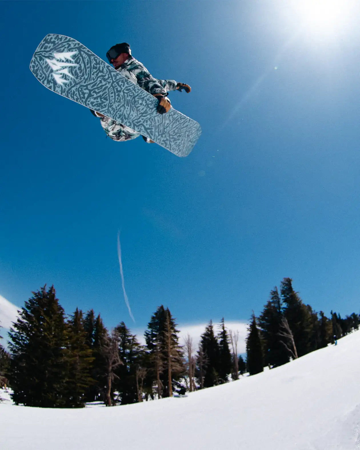 jones-snowboards-aviator-2-0-snowboard-herren-directional-twin-full-camber image 4