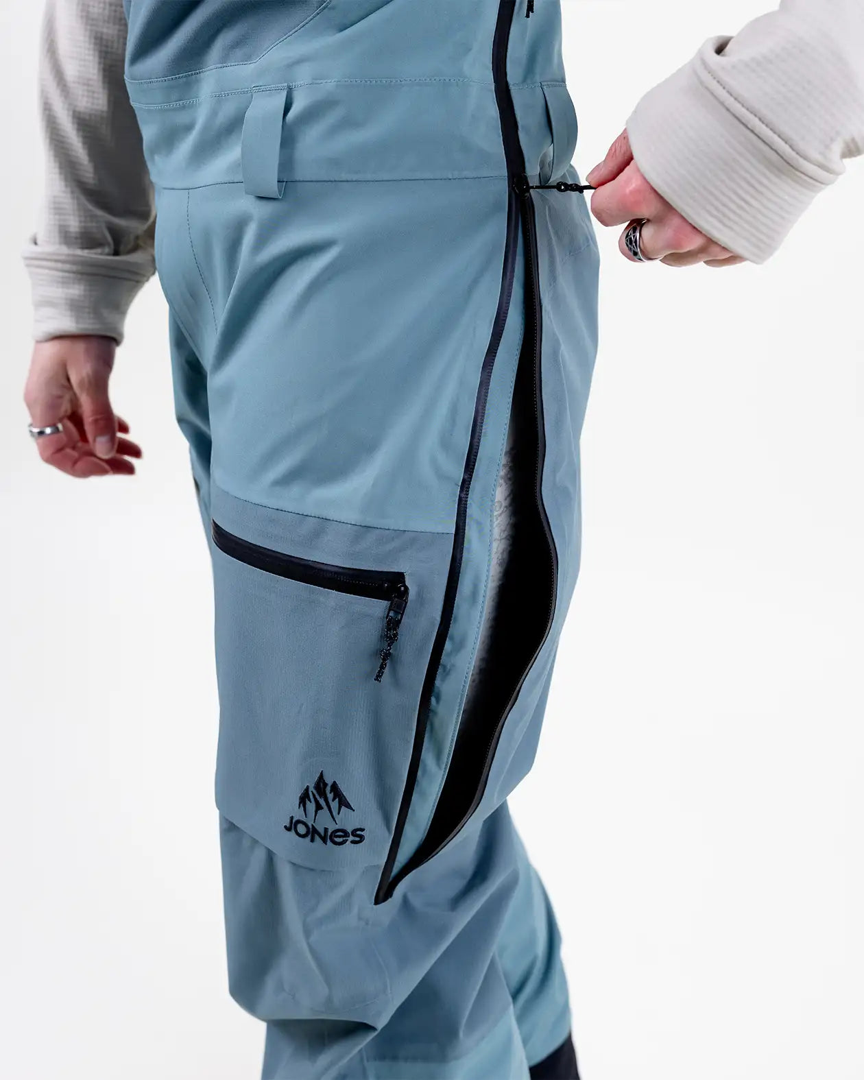 jones-snowboards-mtn-surf-recycled-bibs-2026-damen-latzhose image 6