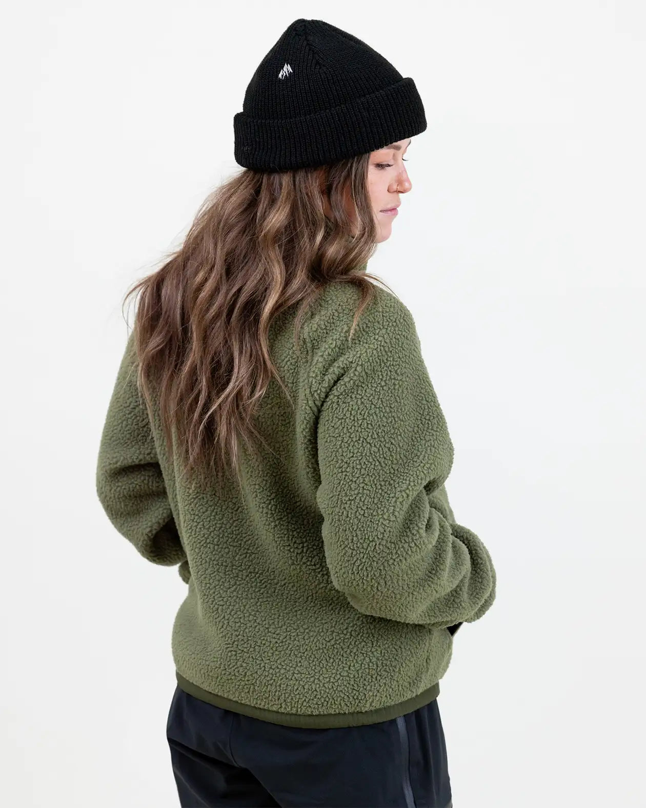 jones-snowboards-campfire-recycled-sherpa-fleece-pullover-damen image 8