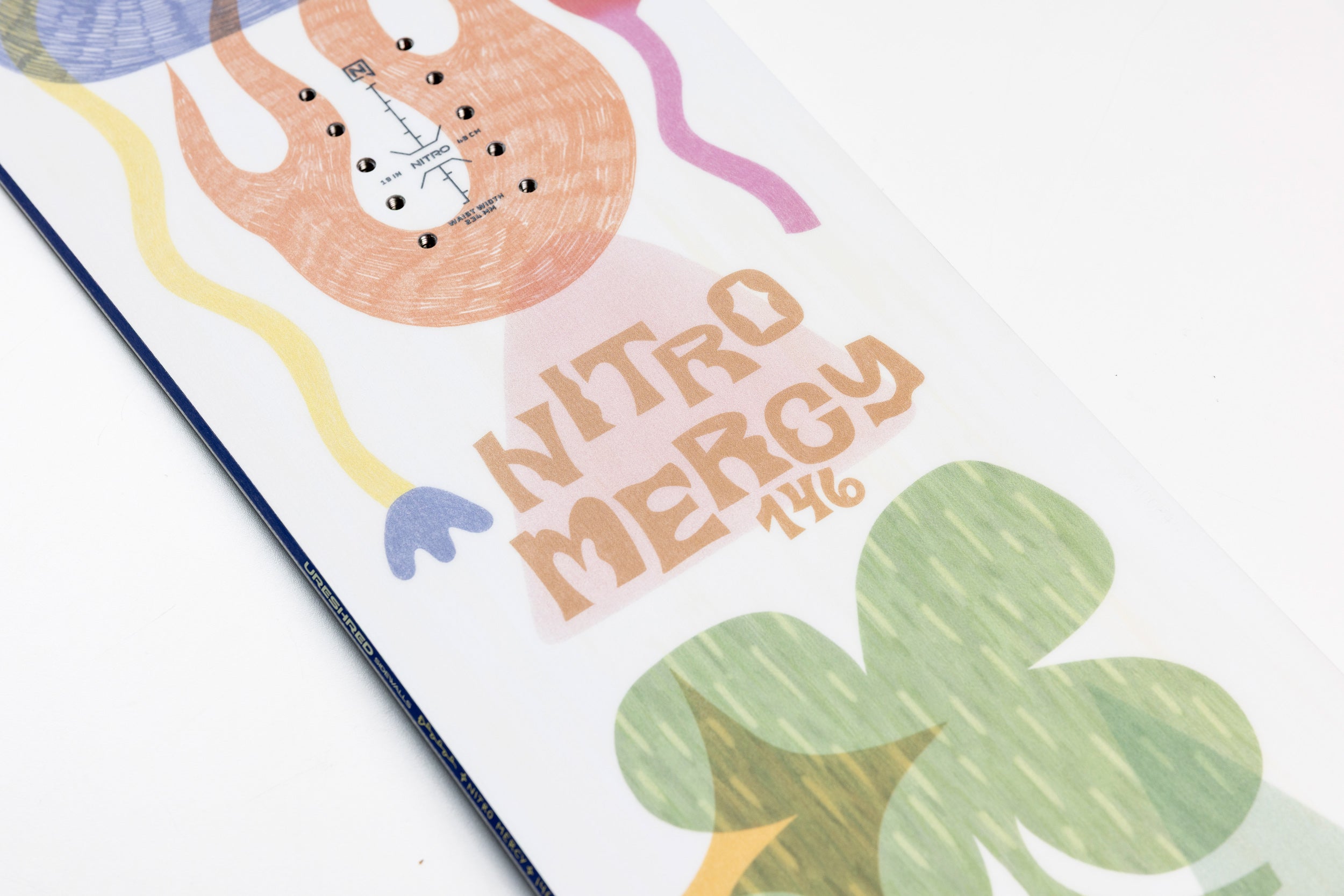 nitro-snowboards-mercy-damen-snowboard-park image 2