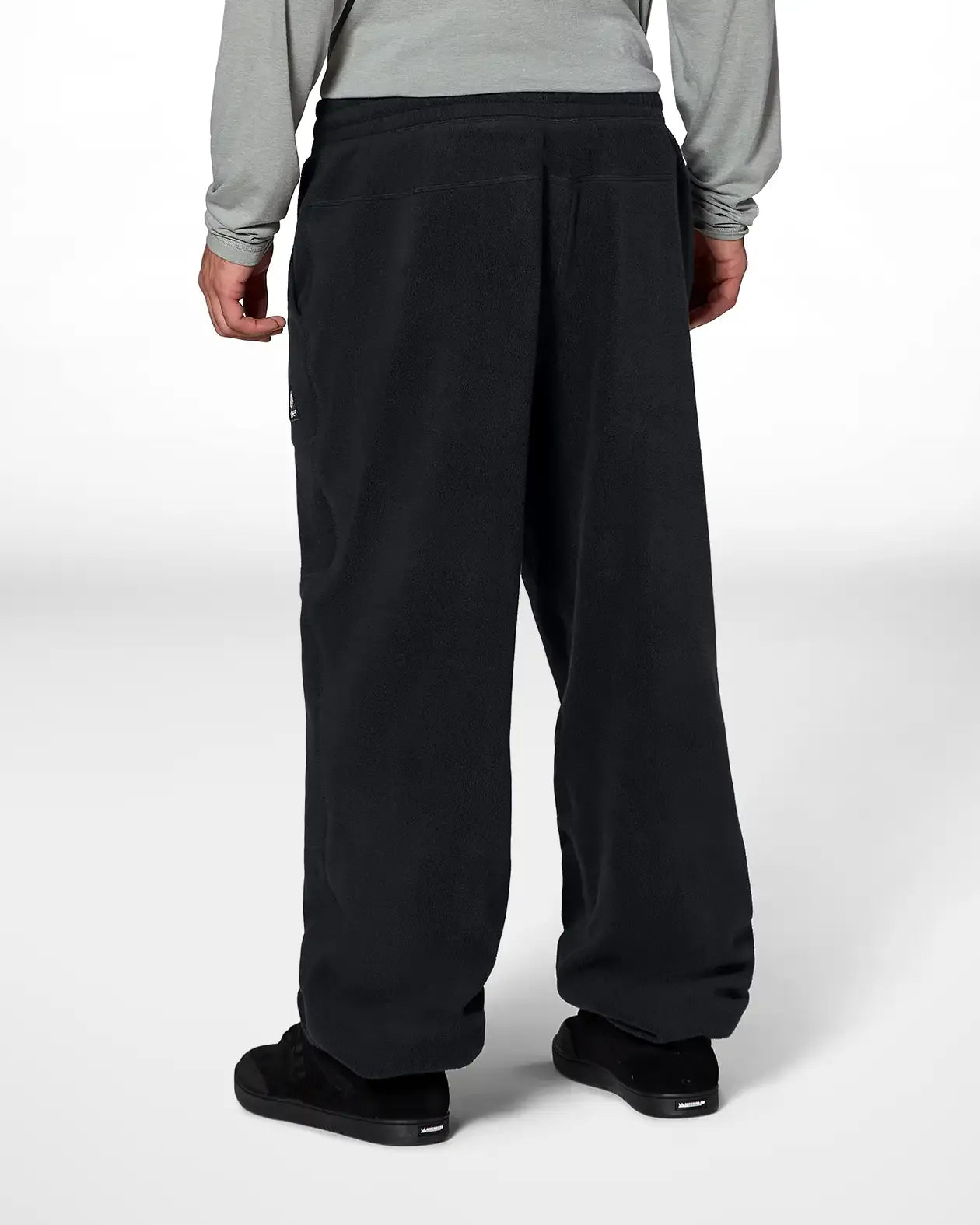 jones-snowboards-lodge-fleece-pants-herren image 3